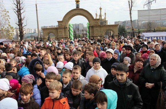 Вклад молодёжки в открытие Алчевского центра